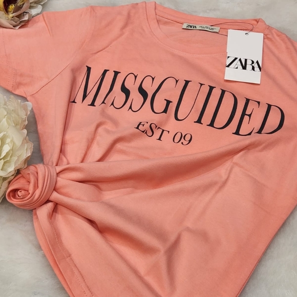 Womens tees (peach pink) - Picture 3 of 3